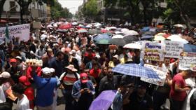 Estudiantes universitarios defienden reforma judicial en México