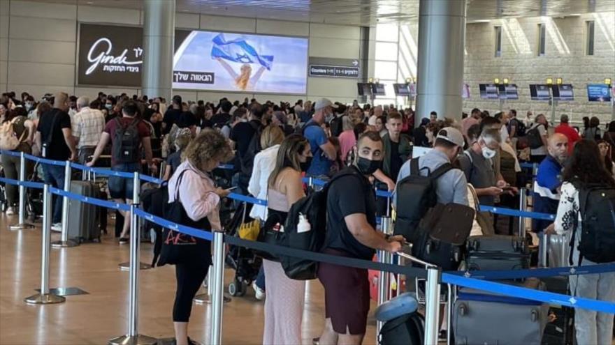 La foto muestra el aeropuerto Ben Gurion desde donde los israelíes abandonan la Palestina ocupada.