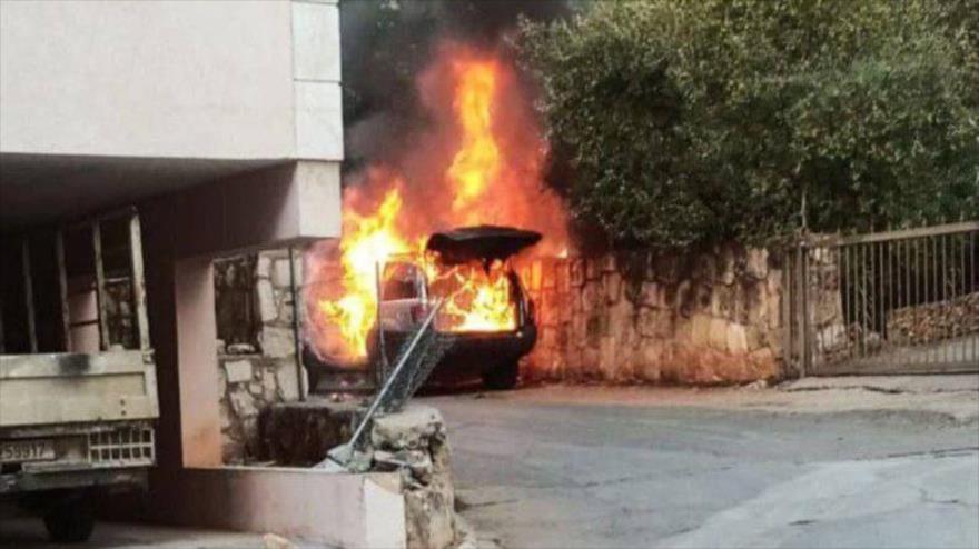 Una explosión en un vehículo en el Líbano, 18 de septiembre de 2024.