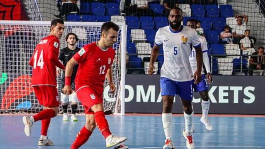 Irán vence 4-1 a Francia en el Mundial de futsal.