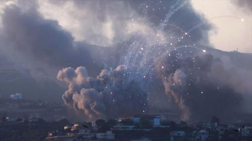 Explosiones durante los bombardeos israelíes sobre el sur de El Líbano. Foto: Reuters