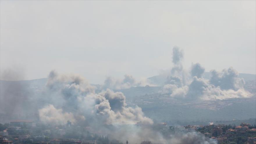 Columnas de humo tras ataque israelí de zonas civiles y residenciales en varias partes de El Líbano, 23 de septiembre de 2024. (Foto: Reuters).