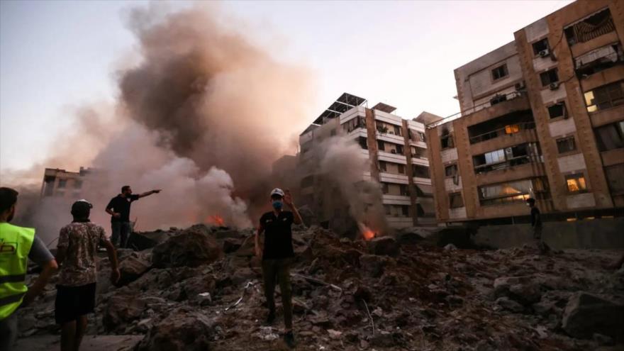 Las secuelas de los ataques israelíes en los suburbios de Beirut, capital libanesa, 27 de septiembre de 2024. (Foto: Getty Images)