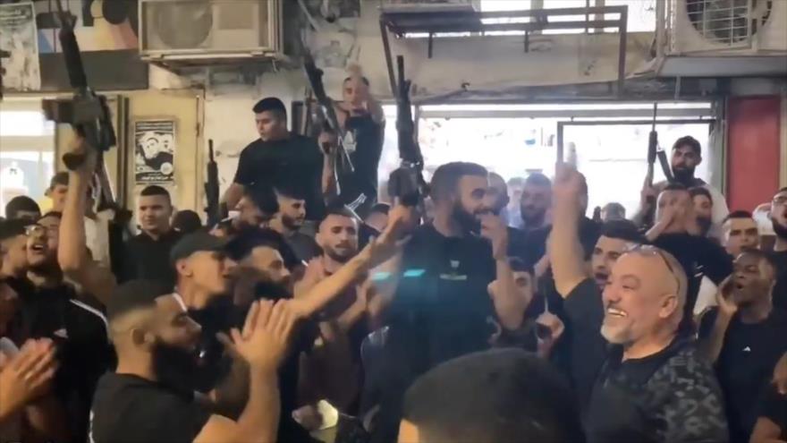 Palestinos celebran con júbilo ataque con misiles iraníes contra Israel