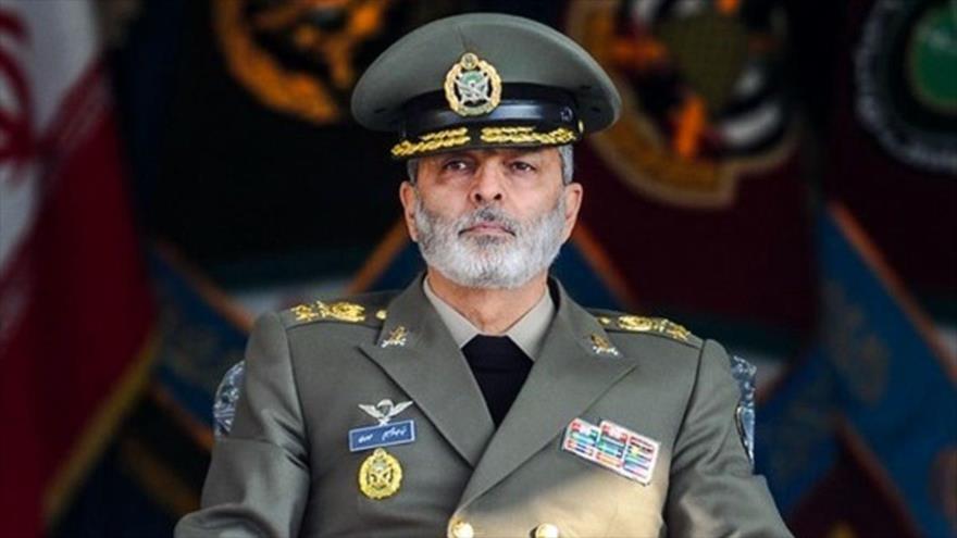 El comandante en jefe del Ejército de Irán, el general de división Seyed Abdul Rahim Musavi.