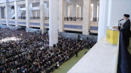 ‘Día increíble’: internautas elogian sermón del viernes de Líder de Irán