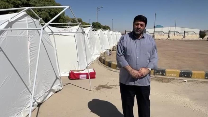 El jefe de la Media Luna Roja de Irán, Pir Hosein Kolivand, anuncia la instalación de un campamento provisional para los desplazados libaneses, 5 de octubre de 2024.