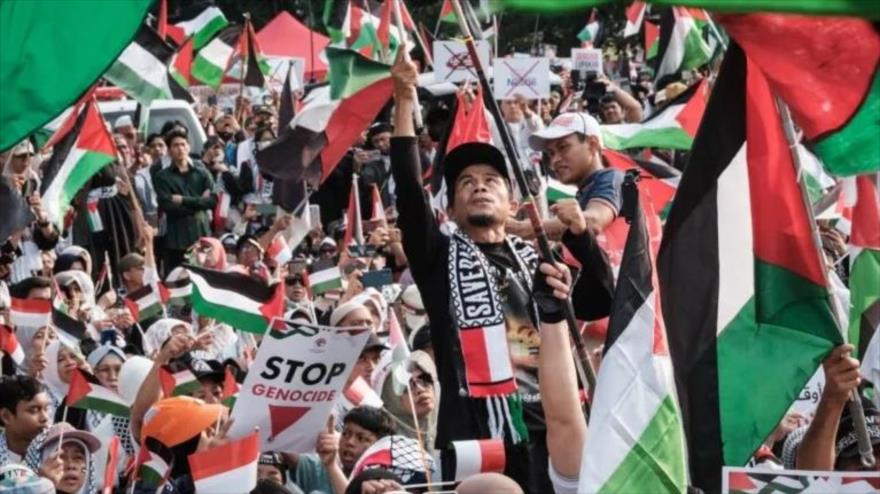 Manifestantes conmemoran un año de la guerra genocida en Gaza globalmente 