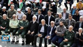 FOTOS: Presidente iraní encabezó funeral del general Nilforushan