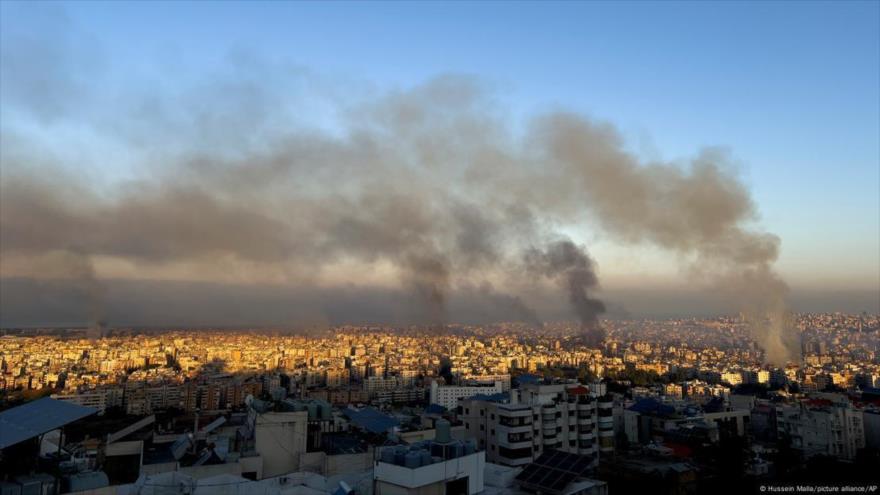 Columnas de humo en Beirut tras un ataque israelí (Foto: DW)