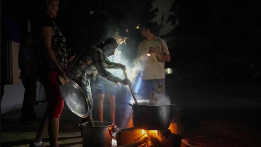 Solidaridad prevalece entre cubanos en medio de apagón masivo