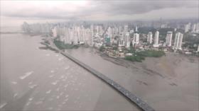 Canal de Panamá registra récord de ingresos a pesar de escasez de agua