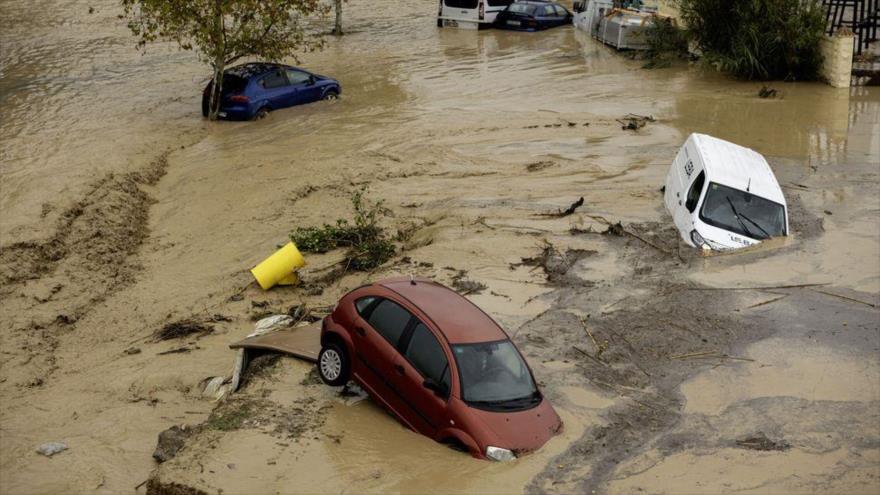 Graves inundaciones en la localidad malagueña de Álora. (Foto: EFE)