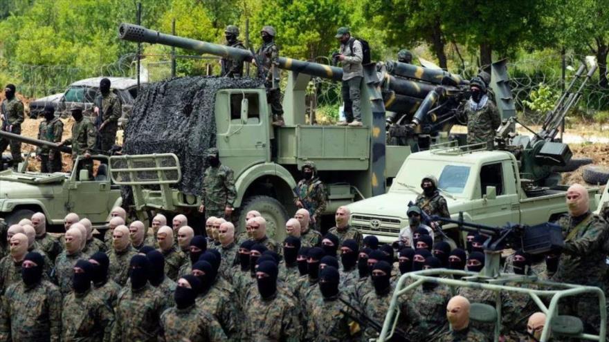 Los combatientes de Hezbolá en un entrenamiento militar. 