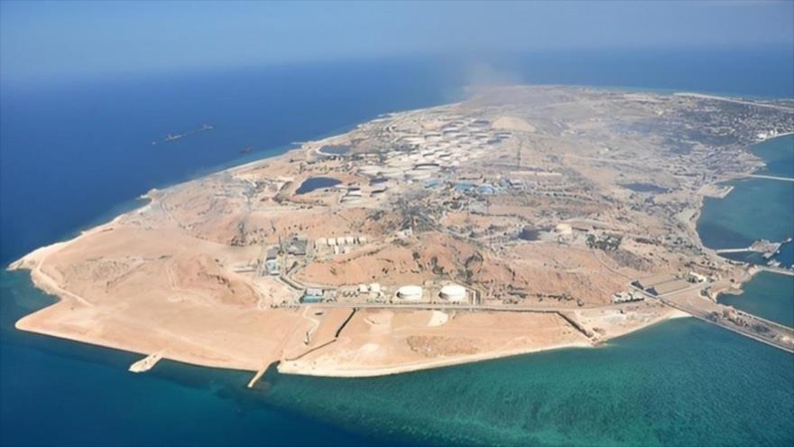 Esta imagen de archivo muestra una vista aérea de la isla Bu Musa de Irán en el Golfo Pérsico.