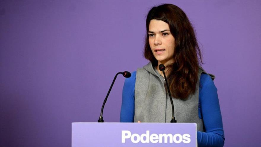 La portavoz del partido Podemos, Isabel Serra, durante una rueda de prensa. 11 de noviembre de 2024.