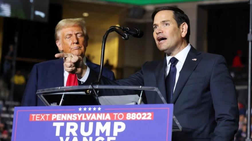 Marco Rubio habla en un mitin durante la campaña electoral de Donald Trump.