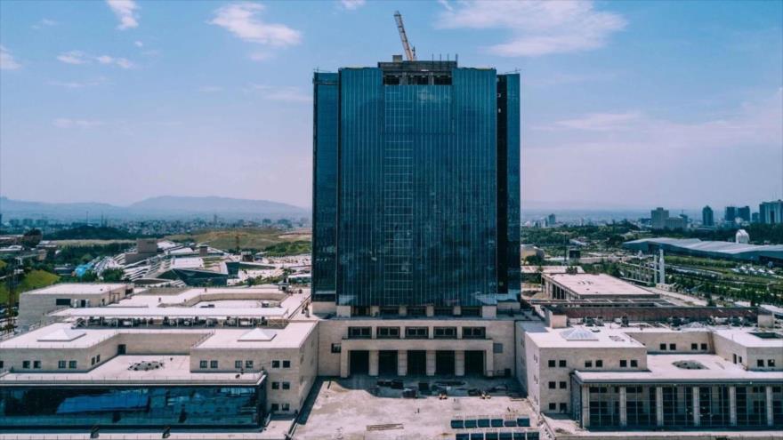 El edificio del Bank central de Irán en Teherán.