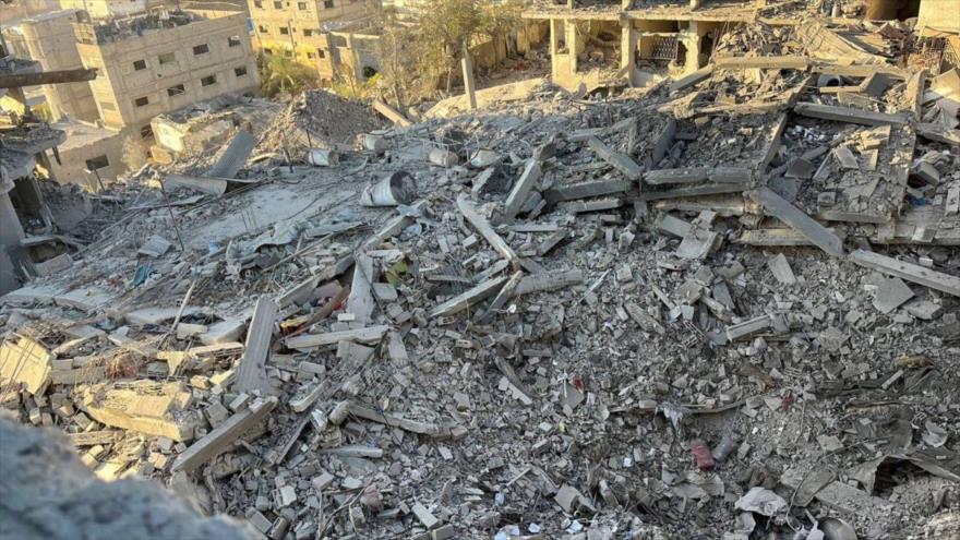 Un barrio residencial en Beit Lahiya, en el norte la Franja de Gaza, tras un ataque brutal del régimen israelí, 17 de noviembre de 2024. (Foto: Reuters)