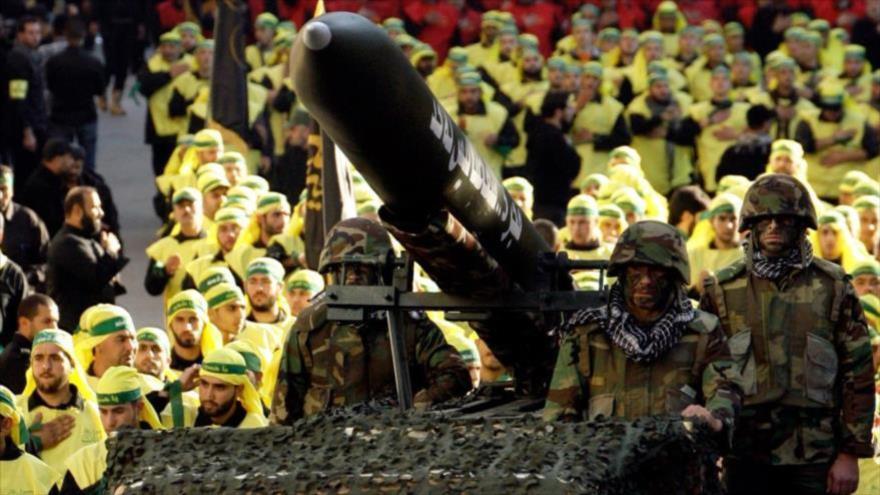 Los combatientes de Hezbolá en un desfile militar. 