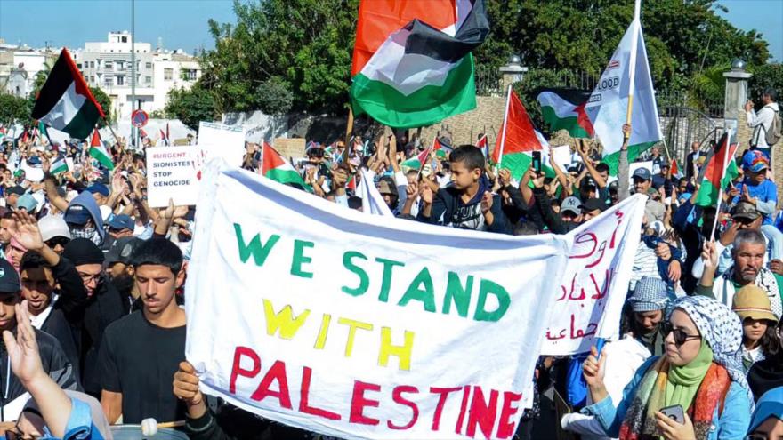 Marcha de solidaridad con el pueblo palestino en Casablanca, Marruecos, 29 de octubre de 2023. (Foto: AFP)