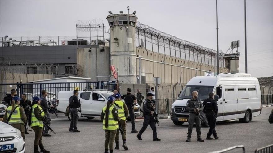 Haaretz revela crímenes en cárceles israelíes: son agujeros negros | HISPANTV
