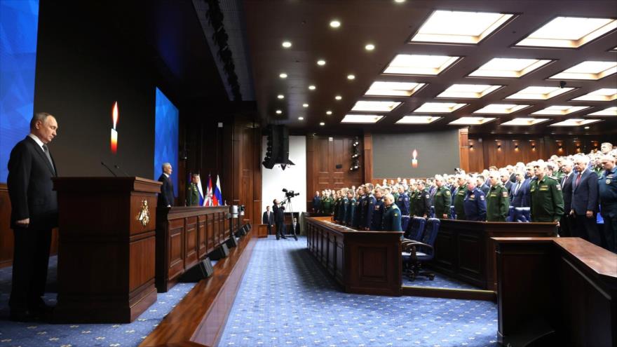 Reunión ampliada del Colegio del Ministerio de Defensa de Rusia, Centro de Control de Defensa Nacional, Moscú, 16 de diciembre de 2024. (Foto: kremlin)