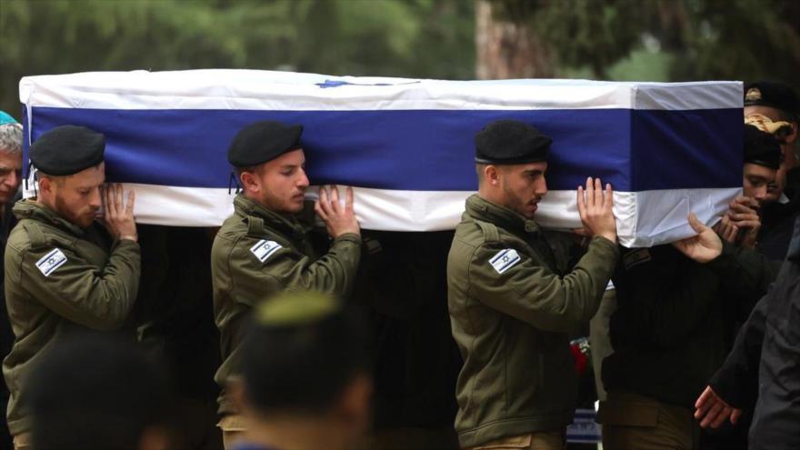 Funeral de los 24 militares israelíes muertos en Gaza. (Foto: EFE)