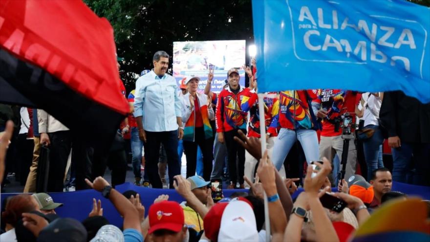 Maduro llama al pueblo a frustrar injerencias imperialistas el 10-E