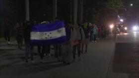 Hondureños inician caravana hacia EEUU desde San Pedro Sula