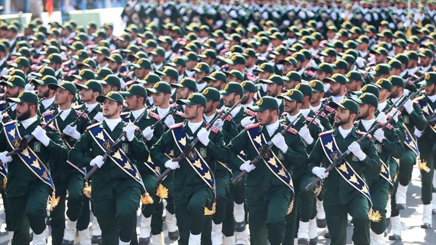 Un desfile militar del Cuerpo de Guardianes de la Revolución Islámica (CGRI) de Irán.