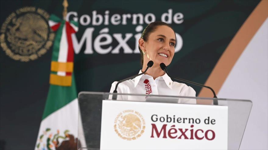 La presidenta de México, Claudia Sheinbaum, ofrece discrso en el estado de Puebla, 19 de enero de 2025.