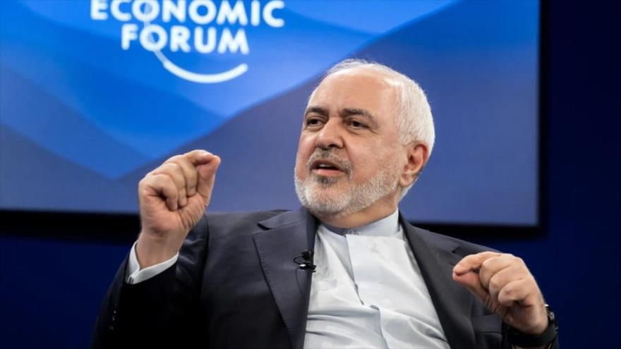 El vicepresidente iraní para Asuntos Estratégicos, Mohamad Yavad Zarif, asoste al Foro Económico Mundial en Davos (Suiza), 22 de enero de 2025.