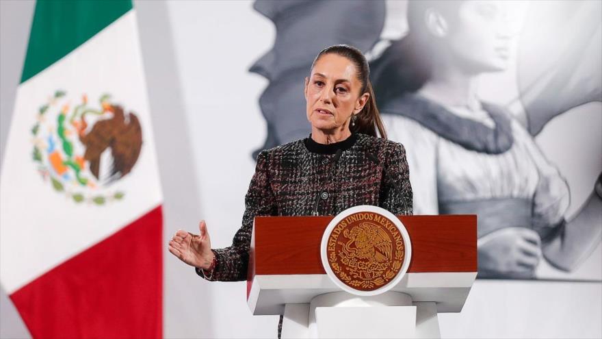 La presidenta de México, Claudia Sheinbaum, en una rueda de prensa en Palacio Nacional, en México, 28 de enero de 2025.