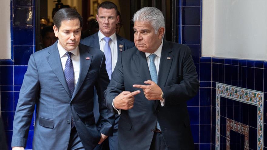 El presidente de Panamá, José Raúl Mulino (decha.) y el secretario de Estado de EE.UU., Marco Rubio, Ciudad de Panamá, 2 de febrero de 2025.