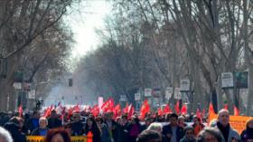 Manifestantes en Madrid exigen derecho a la vivienda 