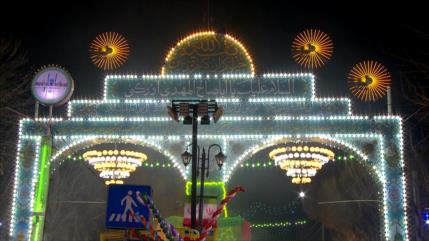 Irán se ilumina en celebración por el natalicio del Imam Mahdi