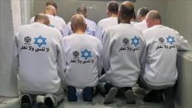 Resistencia condena marca racista israelí en camisetas de liberados