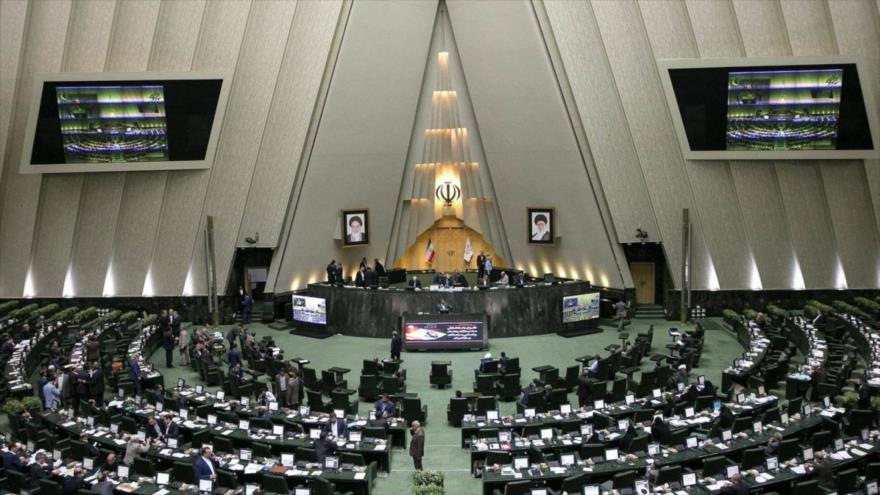 Una sesión plenaria del Parlamento iraní, en Teherán, la capital.