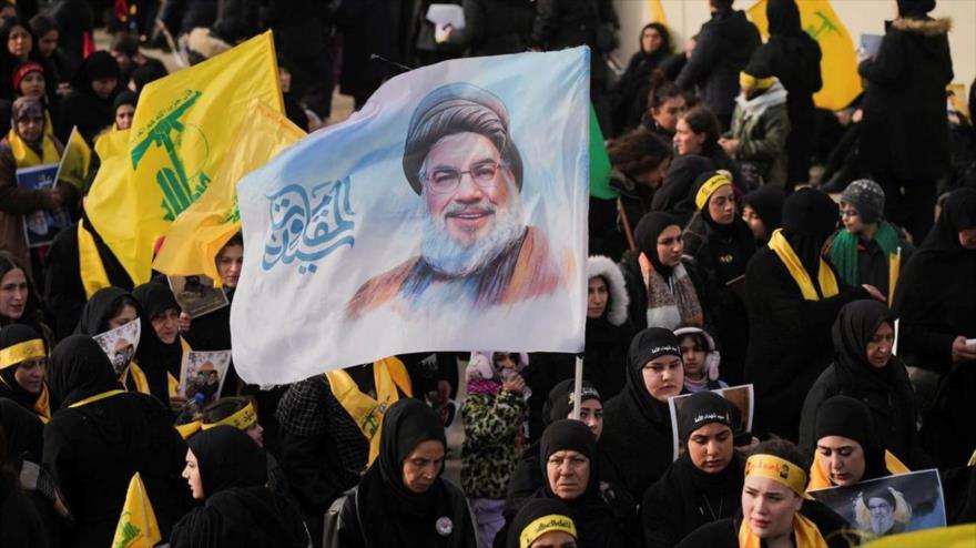 Libaneses durante el funeral de Seyed Hasan Nasralá en Beirut, capital del Líbano, 23 de febrero de 2025.