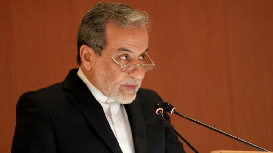 El canciller iraní, Seyed Aás Araqchi, en un discurso en Ginebra, 24 de febrero de 2025.