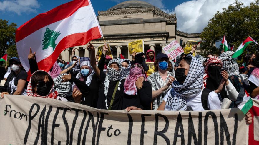 Los manifestantes propalestinos protestan en la universidad de Columbia, Nueva York. (Foto: AP)