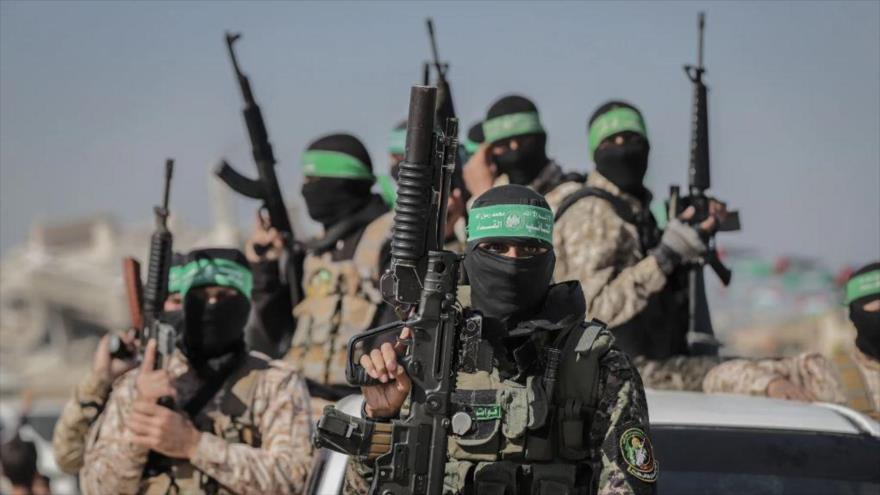 Combatientes de las Brigadas Ezzedin Al-Qassam, brazo armado de HAMAS, en Jan Yunis, en el sur de Gaza. (Foto: Bloomberg)