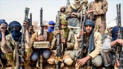 Filial de Al-Qaeda se atribuye la muerte de 70 soldados en Benín