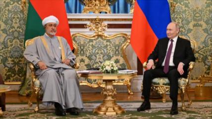 Putin y sultán de Omán exigen retirada total de Israel de Gaza