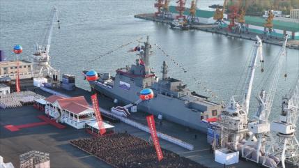 Pyongyang amplía poderío marítimo; presenta destructor multipropósito