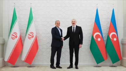 Pezeshkian viaja a Azerbaiyán para estrechar lazos bilaterales