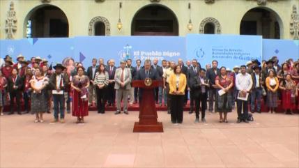 Presidente de Guatemala se reúne con pueblos indígenas del país