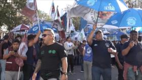 Miles de argentinos protestan contra políticas de Milei en Argentina