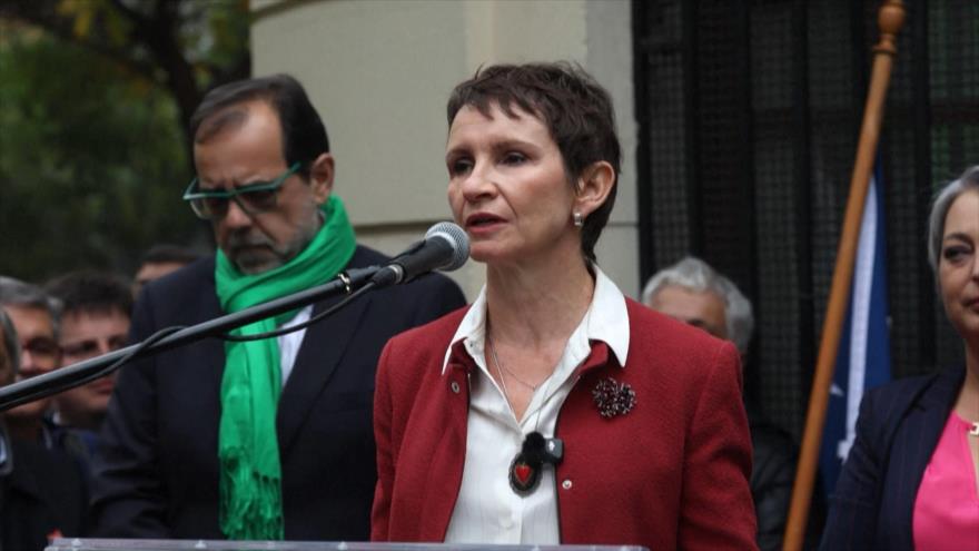 Coalición de izquierda en Chile inscribe 4 candidatos para primaria